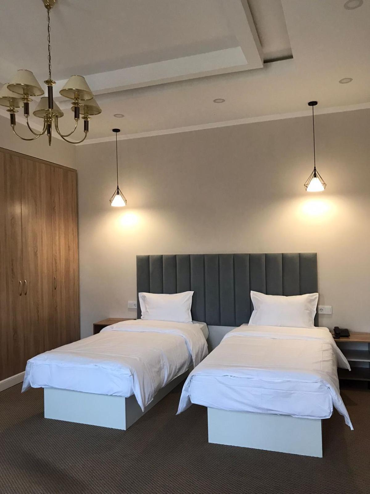 Aykun Hotel 阿拉木图 外观 照片