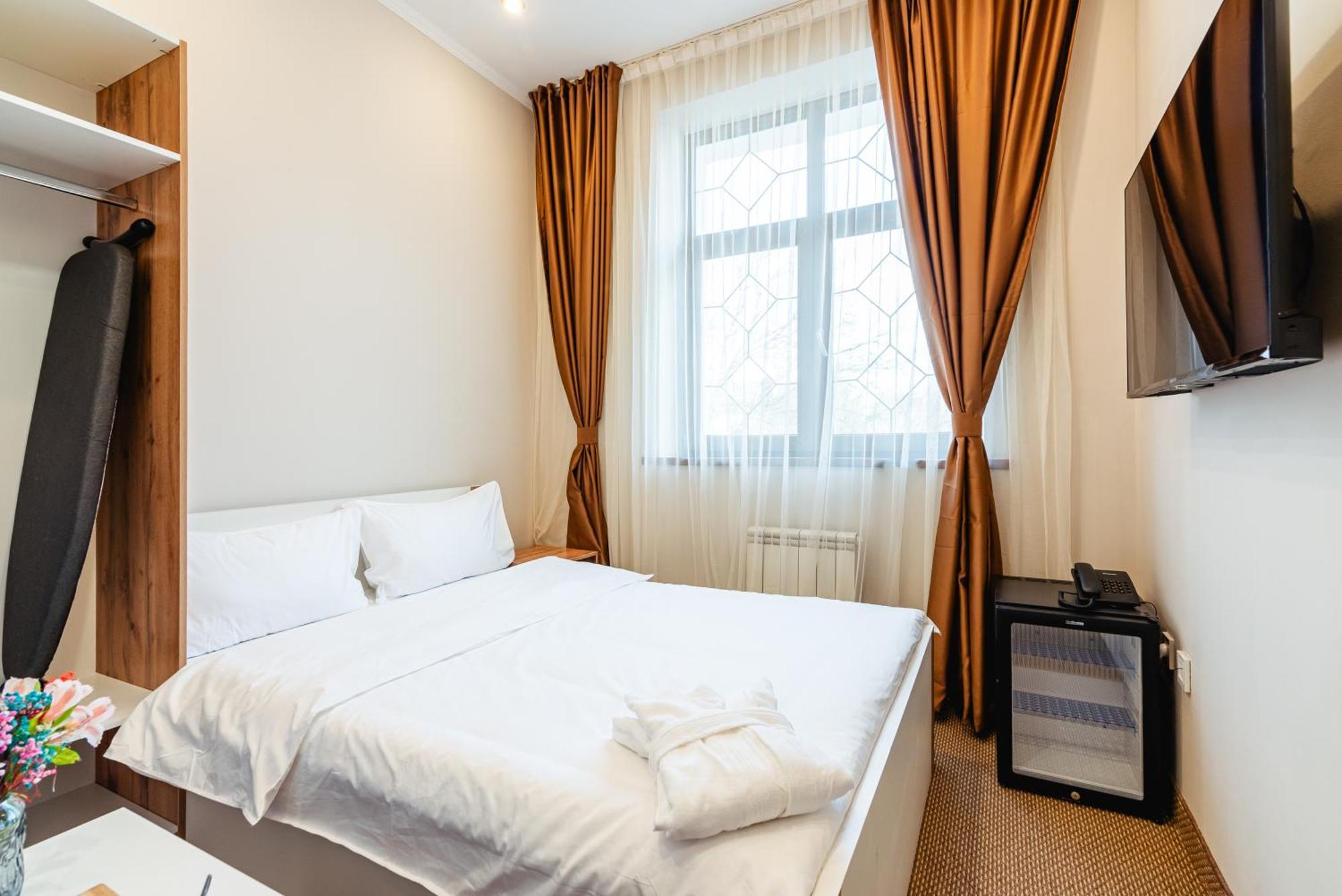 Aykun Hotel 阿拉木图 外观 照片